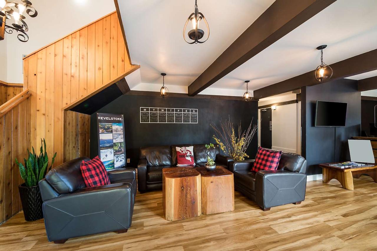 Stoke Hotel Surestay Collection By Best Western Revelstoke Extérieur photo