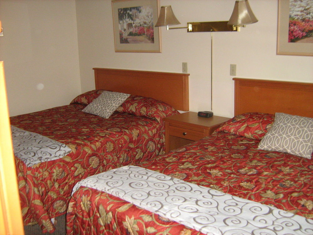 Stoke Hotel Surestay Collection By Best Western Revelstoke Extérieur photo