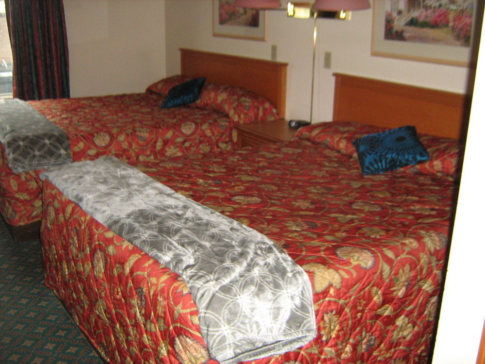 Stoke Hotel Surestay Collection By Best Western Revelstoke Extérieur photo