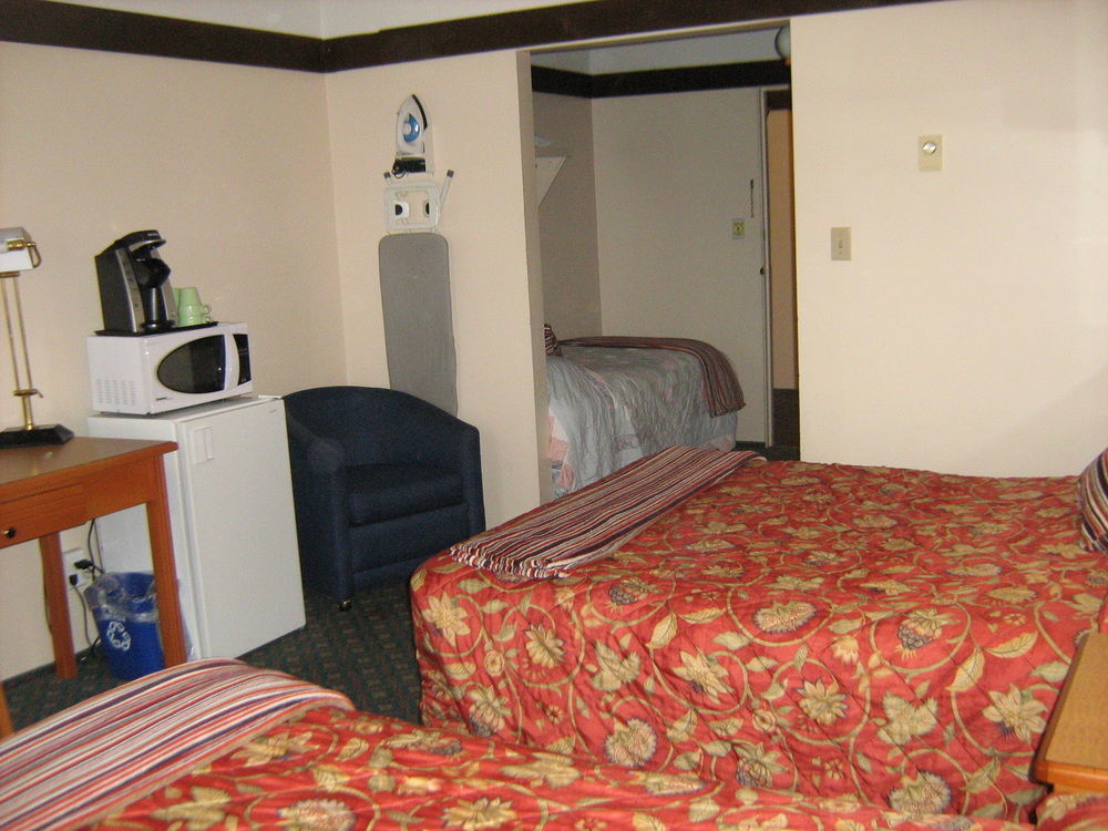Stoke Hotel Surestay Collection By Best Western Revelstoke Extérieur photo
